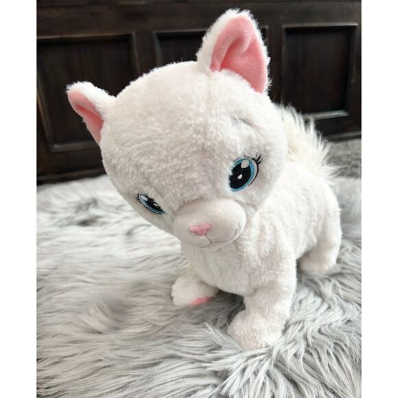 IMC Toys White Cat Plush Bianca. Playful Life-like Interactive Plush - Picture 2 of 9